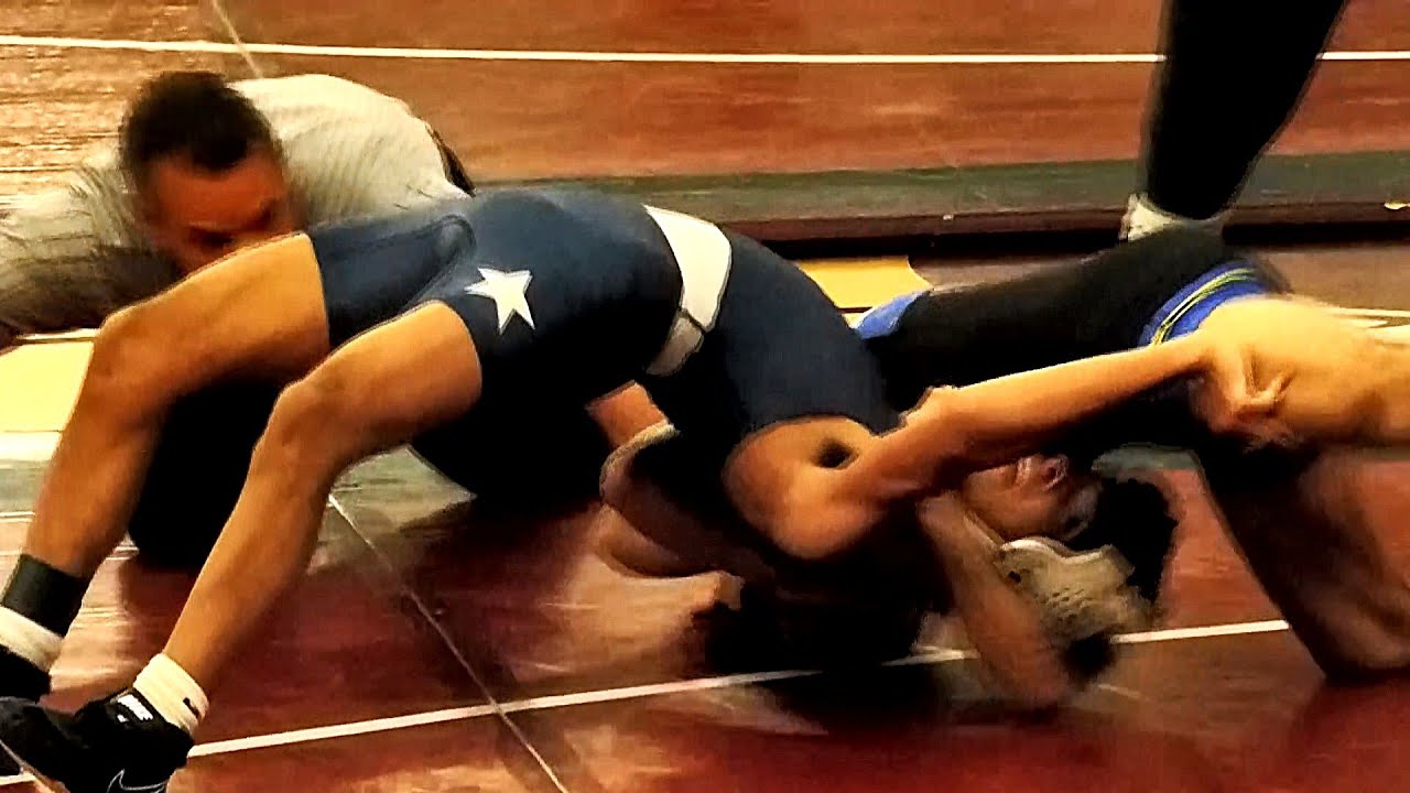 126 #7 Antonio Hill (McCluer North) over #9 Christian Moreno (Francis Howell)  16-14