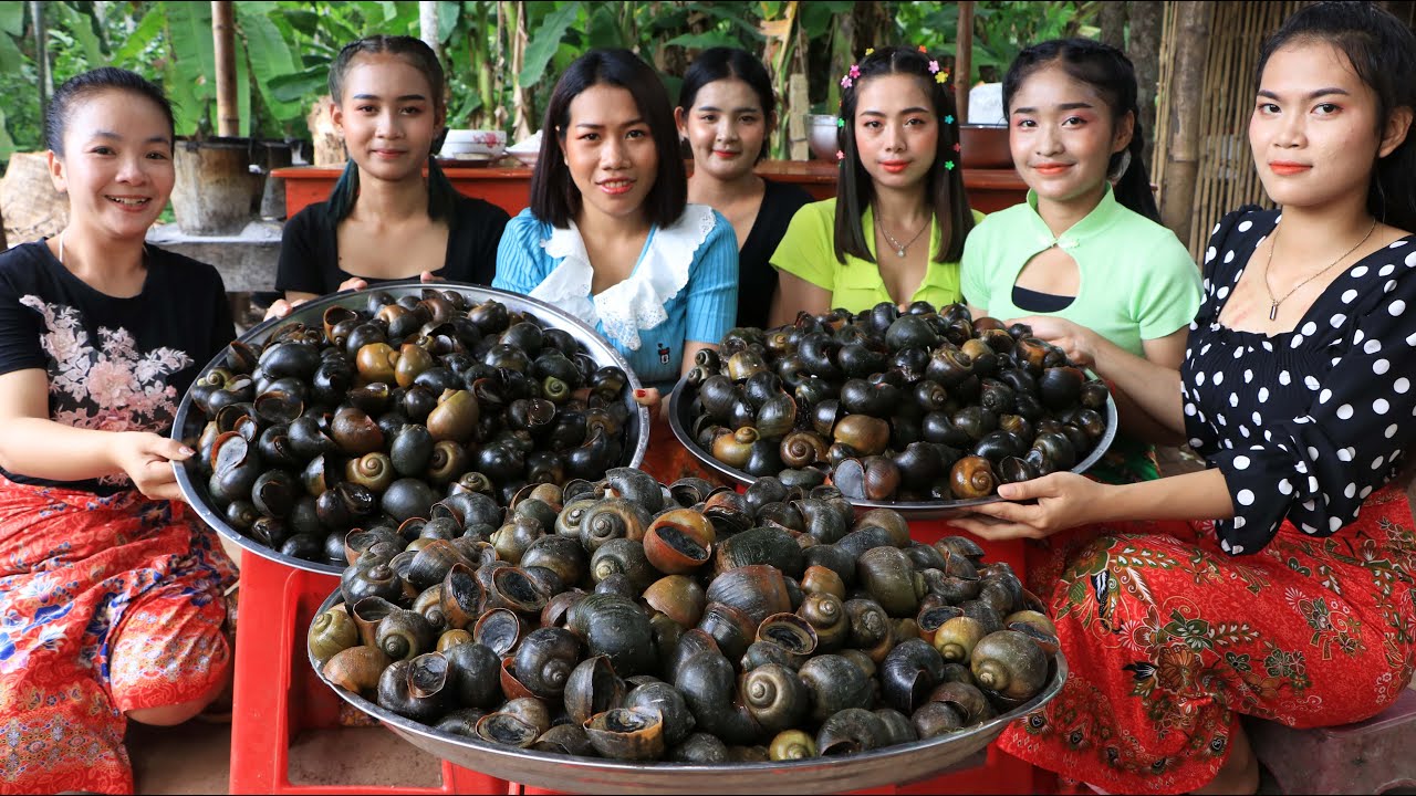 Wow amazing cooking 35 kg snail recipe in my family