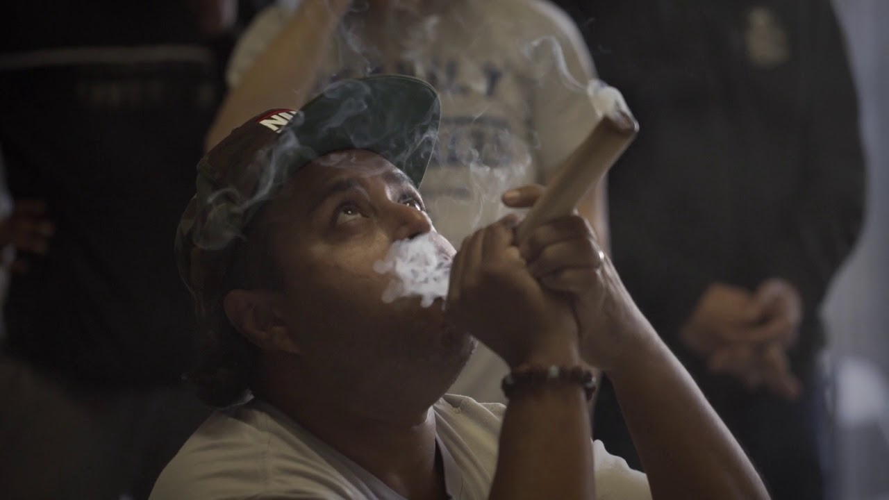 How to Smoke Hash in a Chillum