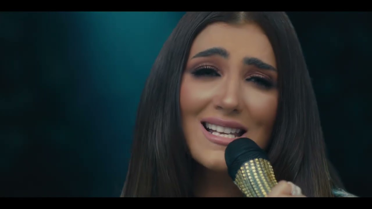 لؤلؤ تشعل المسرح باغنية انا اقوي من الحياة