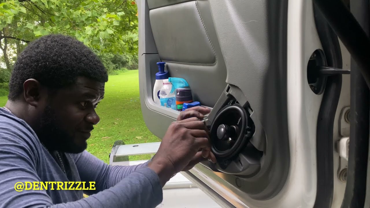 How To Replace Factory Kenworth T680 Speakers