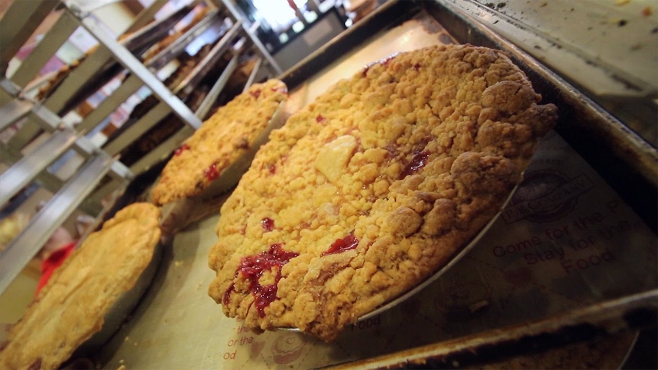 Under the Radar Michigan: #511 - Holly / Traverse City