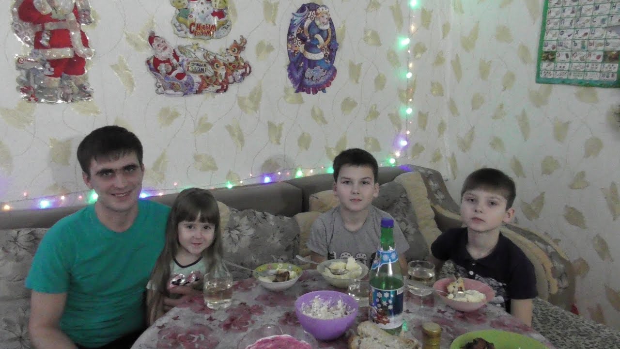 ЧАСТЬ 2/Провожаем 2019г/Встречаем НОВЫЙ ГОД 2020/ЗАПУСКАЕМ ПИРОТЕХНИКУ/Куча ПОДАРКОВ/31.12.19