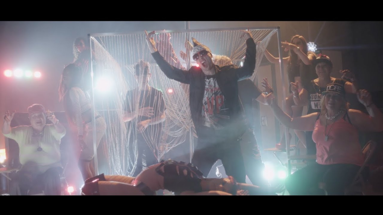 McFee - Rockstar (OFFICIAL VIDEO)