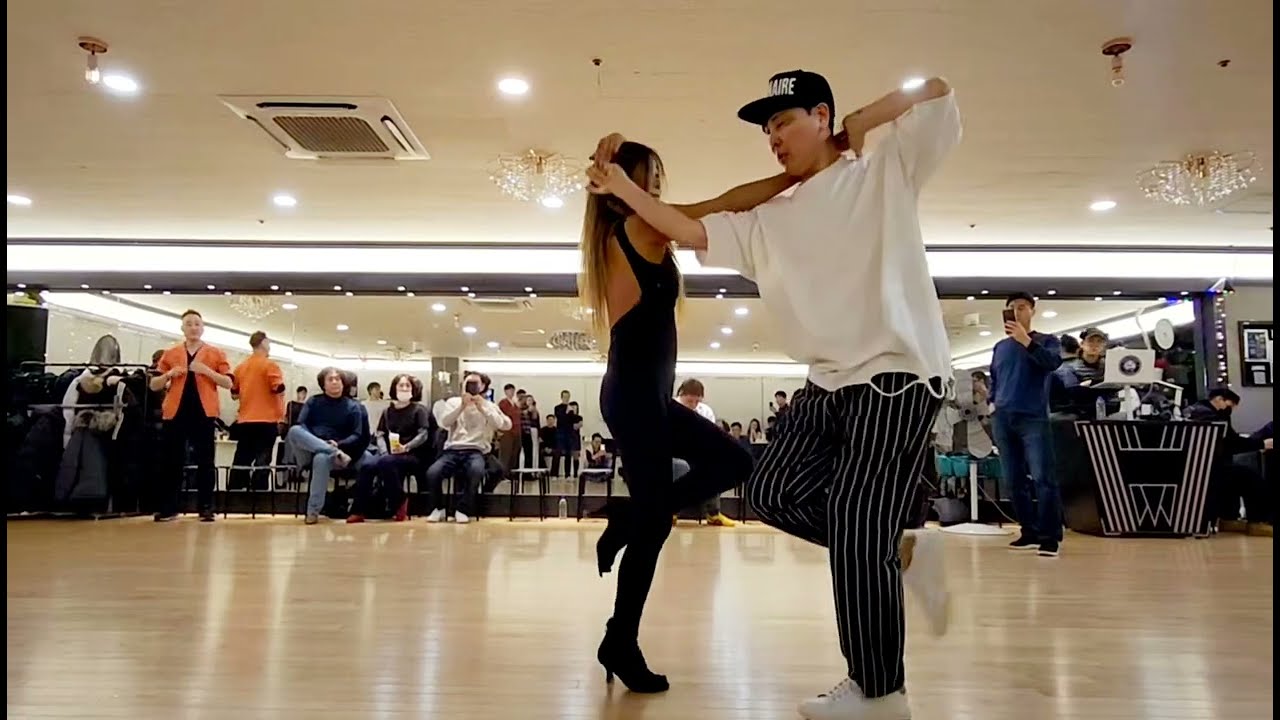 트랜디한바차타 오픈강습 1탄 (분당살사)            슬로우&섹시우먼