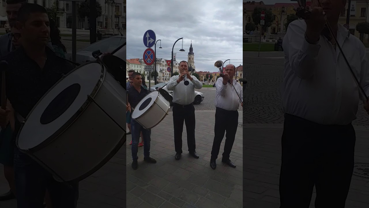 Nuntă ca la Bihor Oradea cu colegi mei Marius Costy Marcel Doru Feri Andrei Gherman!🎻🎷🎹🥁🎼🎵🎶