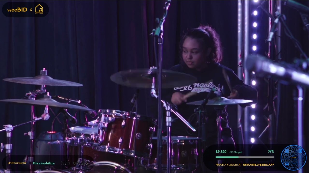 Do I Do - Stevie Wonder - played by Justin Lee-Schultz and J3