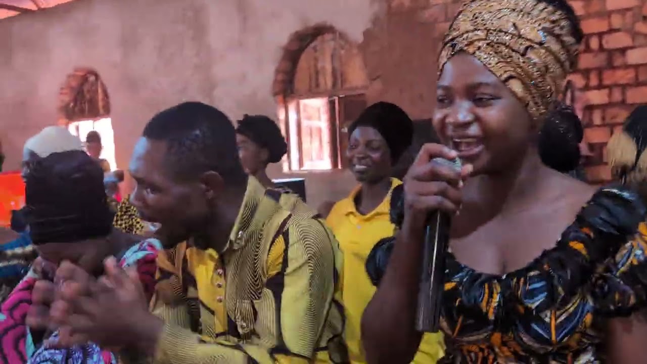 SHUKURANI KWAKUMALIZA KAZI YA MAZABAU,,ETÛ 'YA UAMUSHO CHOIRE 