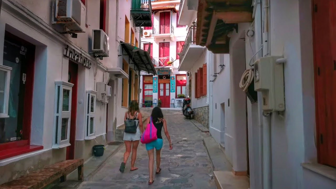 Μια βολτα στη Σκόπελο, χώρα - A walk in Skopelos town