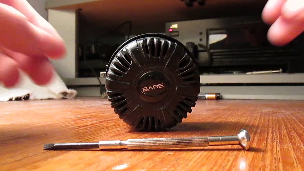 Bare exhaust valve/Drysuit Deflator valve dissassembly