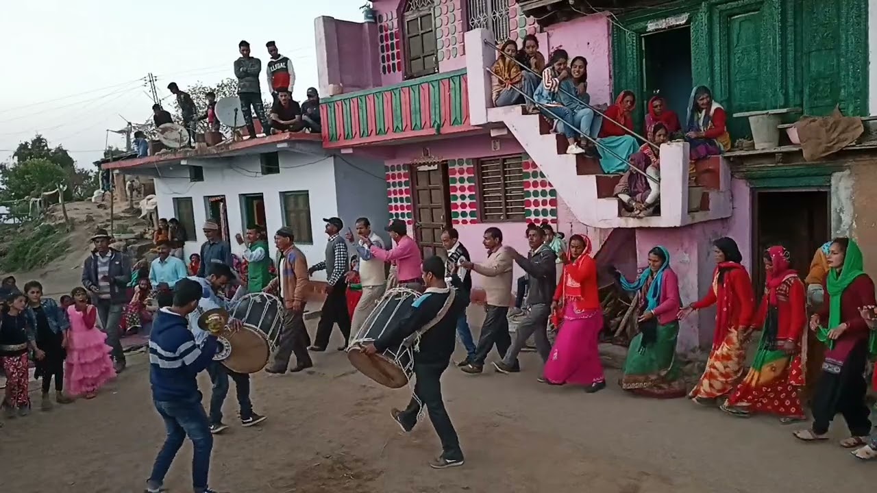 तल धरती पुर बादल, बादल उपजि बयार | kumauni holi | chaikuni bora champawat| Uk