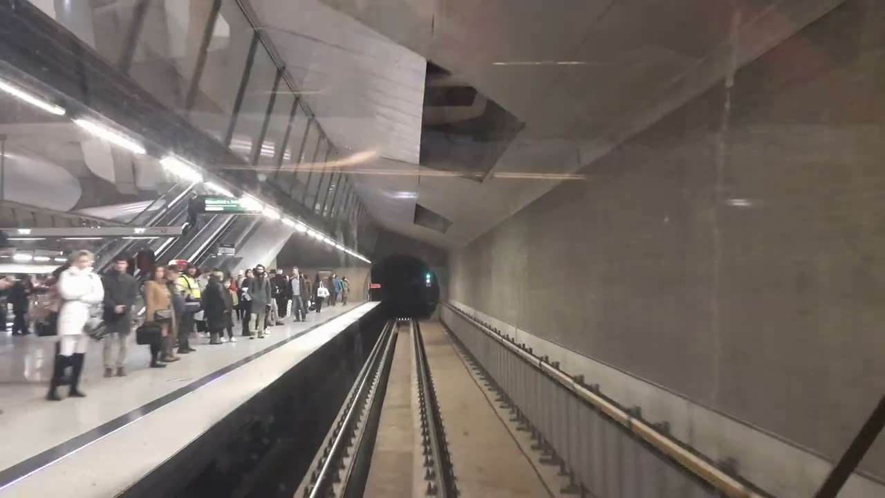 M4 metró, Keleti pályaudvar-Kelenföld vasútállomás