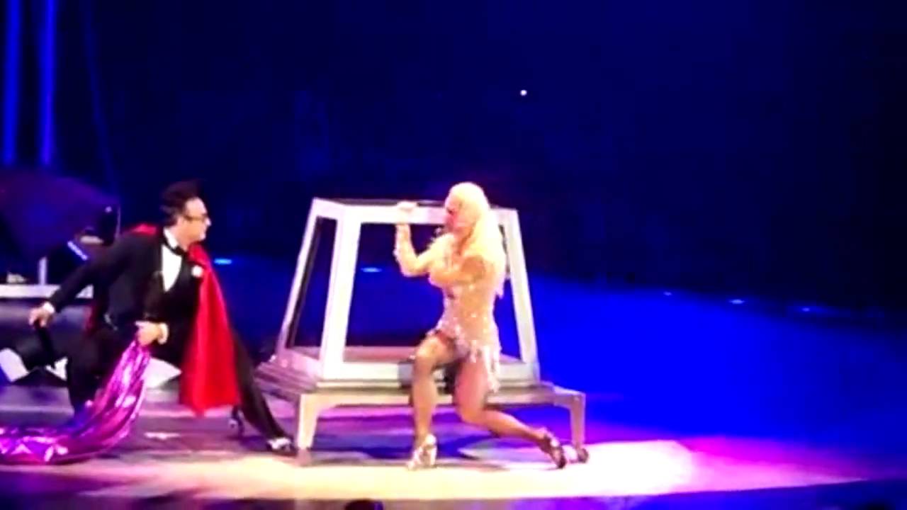 The Circus Starring Britney Spears DVD [Part 4] Ooh Ooh Baby / Hot As Ice