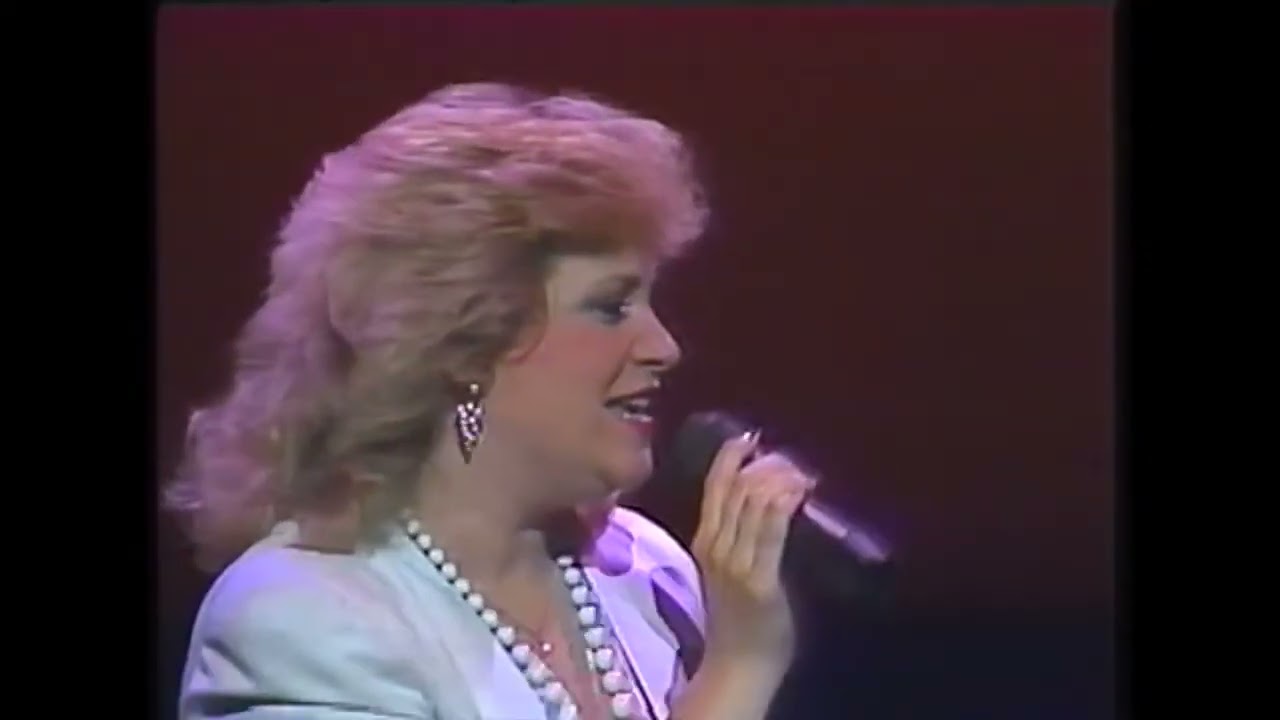 Sandi Patty | Hosanna
