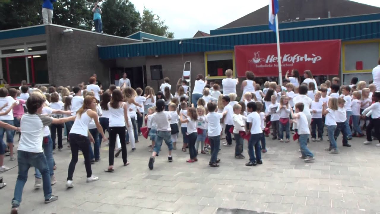 Flashmob kinderen basisschool het Kofschip