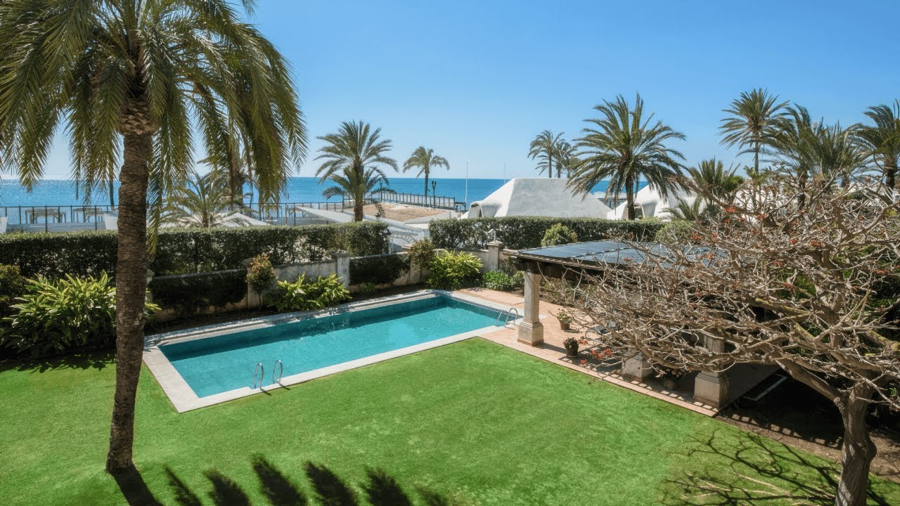 10.700.000€ 50m Beach JABALI Villa Marbella East DV3085
