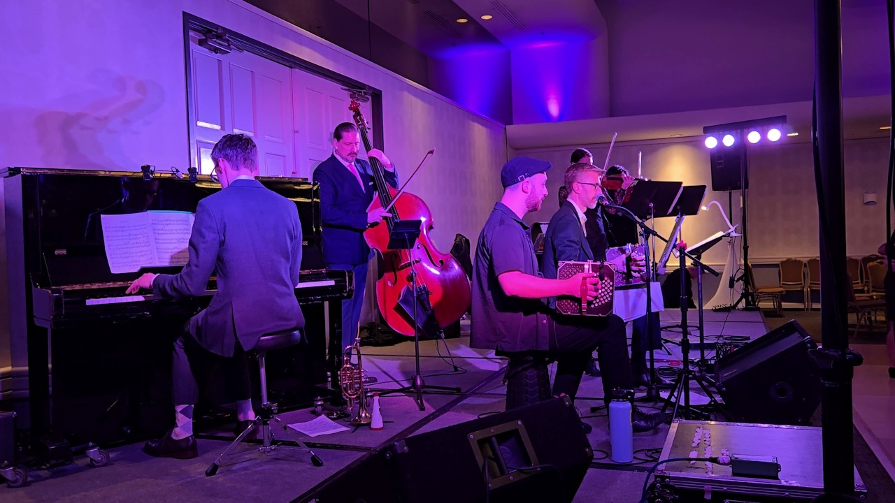 Alex Krebs Orchestra, Valentango 2026 (1/3)
