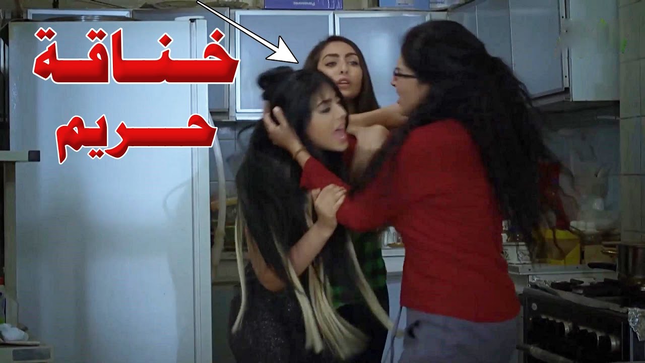بتعايرها اختها بإنها عانس واهانت امّها المريضة.. اختها جنت عليها وطكتها
