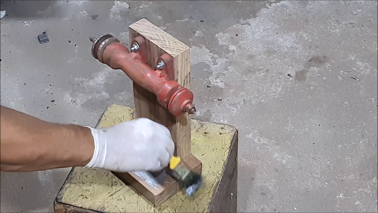 Woodturning   A necessity for many //Essa ferramenta ficou excelente