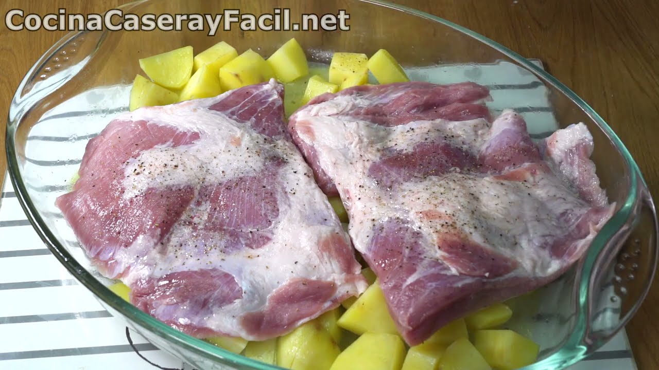 Secreto al horno con patatas ¡2 ingredientes y tienes una cena lista!