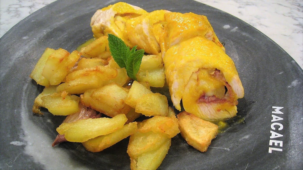 Rollitos de pollo en salsa