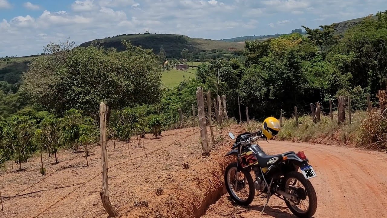 Acompanhando a serra dos Cunha [ Monte Santo de Minas ]
