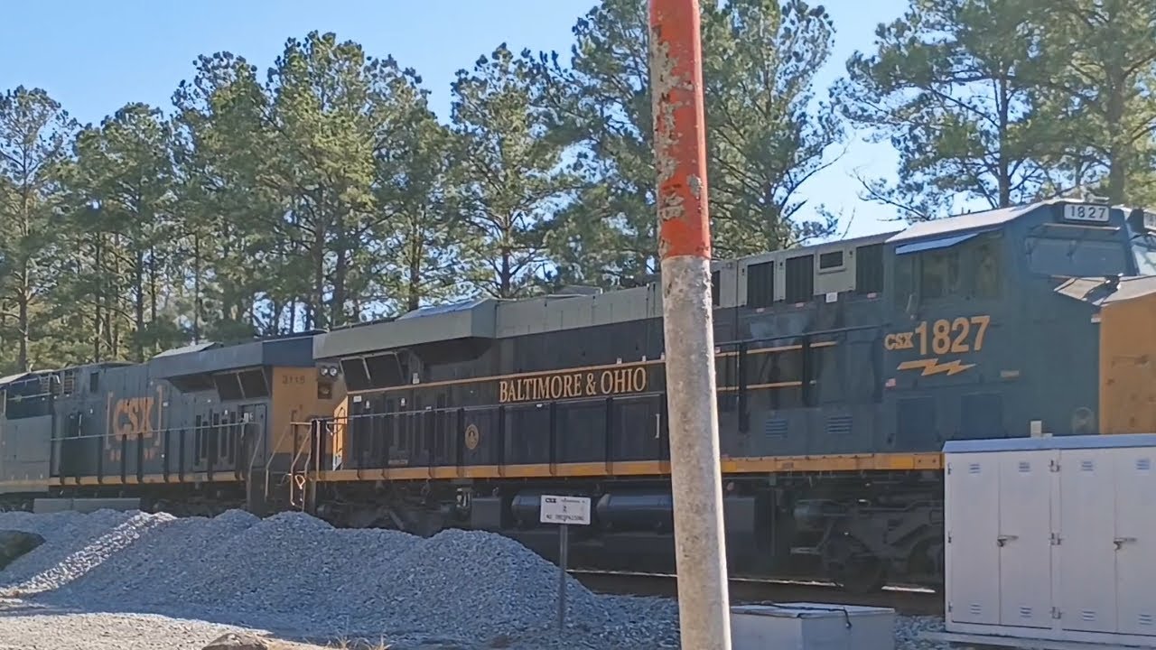 CSX 1827 Baltimore and Ohio heritage unit