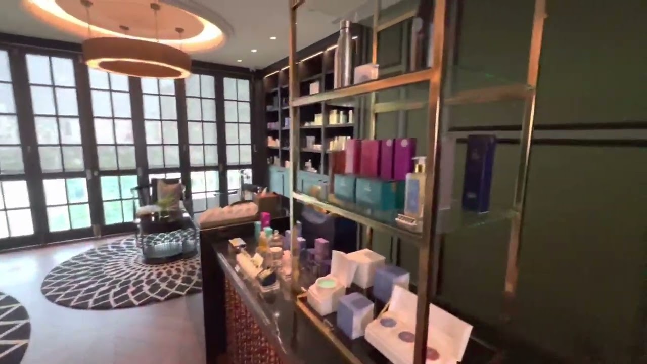 Sindhorn Kempinski Hotel Bangkok | LUXURY WELLNESS CENTRE | Relaxation | hotel tour.
