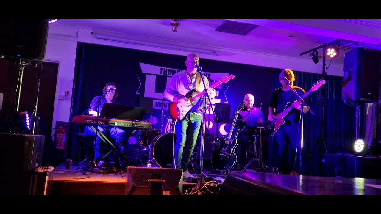 Nick Dutton blues band @ Thursday night live(3)
