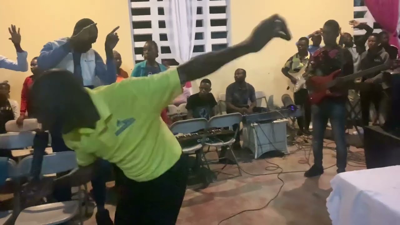 Mwen se yon chanpyon !! Delly Benson conver EVG Chassagne /Abòne Pataje Tel 50937752226 !!