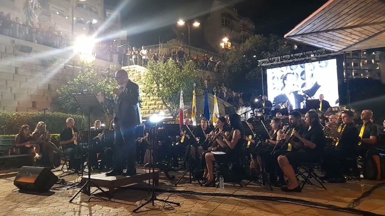 Banda  San Girgor + Anthony Carbonaro 2025  Il tuo mondo. 