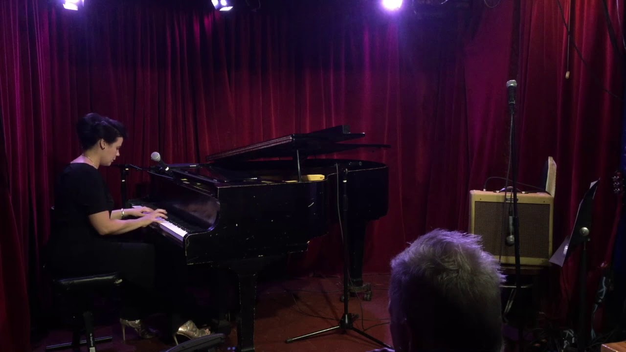 Leslie Goshko - Perpetuum Mobile Cover - Penguin Cafe Orchestra