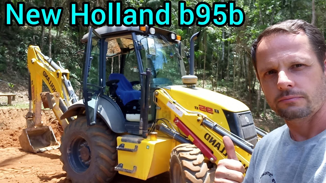 Mostrando a Retroescavaira New Holland b95b por completo. #retroescavadeira #newholland