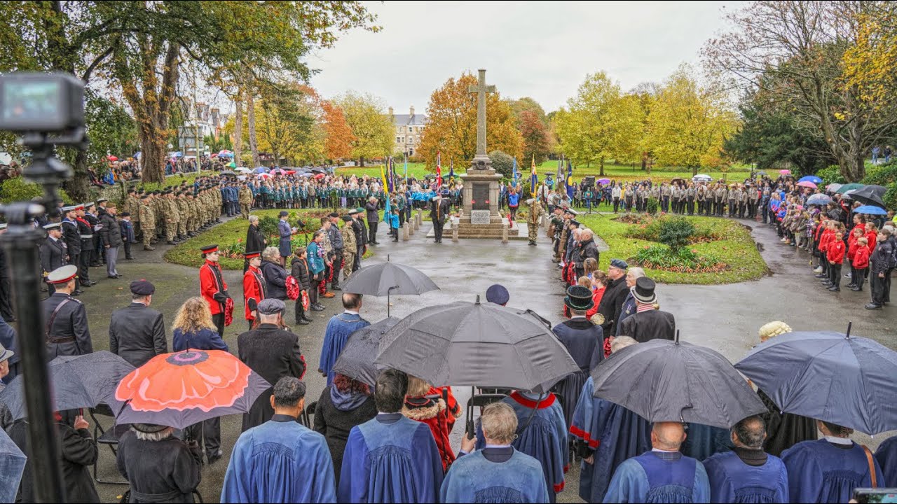 Remembrance Sunday 2023 - Barnstaple North Devon #lestweforget #remembranceday #poppyappeal2023