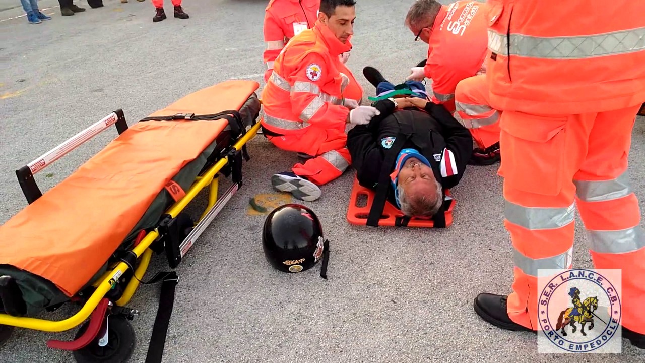 Simulazione incidente stradale e Soccorso - Racalmuto (AG)