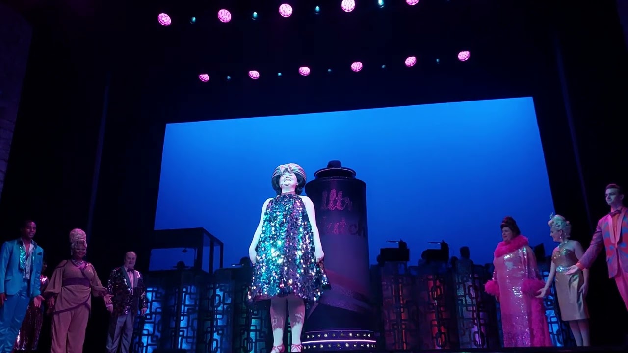 Hairspray Manchester 24-7-24 Matinee BOWS and end song