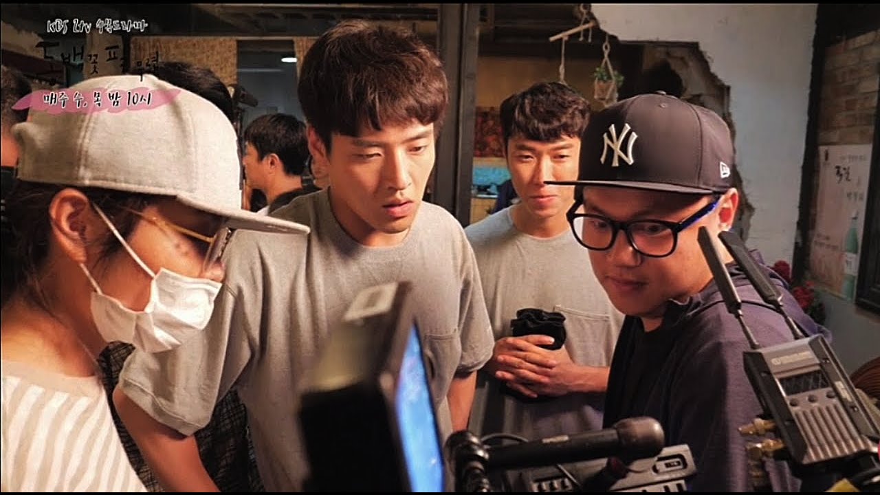 Kang Ha Neul's serious side (Seventeen's 'Hug')