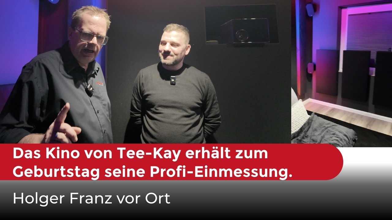 Das Kino von Tee-Kay erhält zum Geburtstag seine Profi-Einmessung. Holger Franz vor Ort.