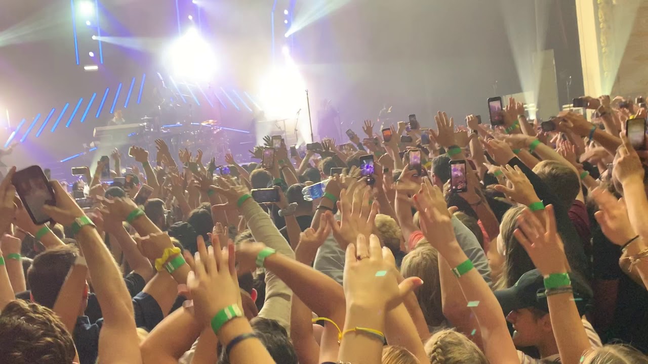 JT - Jon Bellion (live) (and amazing)