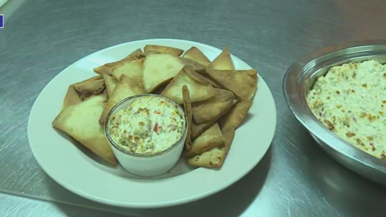 Score big points with these Super Bowl party recipes