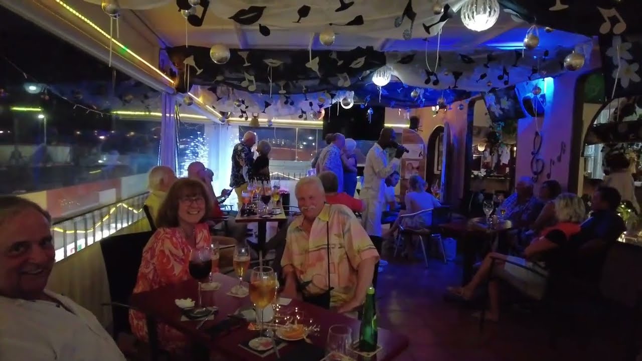 Larifari Lounge    am 18. Mai 2023    mit dem Entertainer und S&auml;nger Terr&eacute;l Woodbury