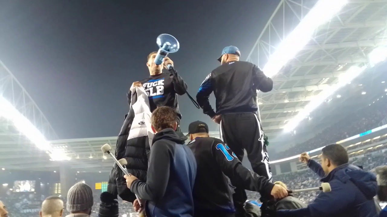 Tudo a Saltar Benfica é Merda, Sou Super Dragão eu sou