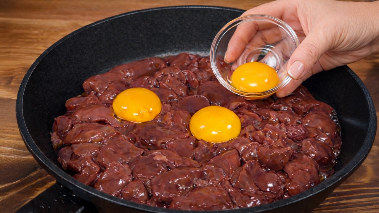 Не готовь куриную печень, пока не увидишь этот рецепт! Простой и вкусный рецепт ужина!