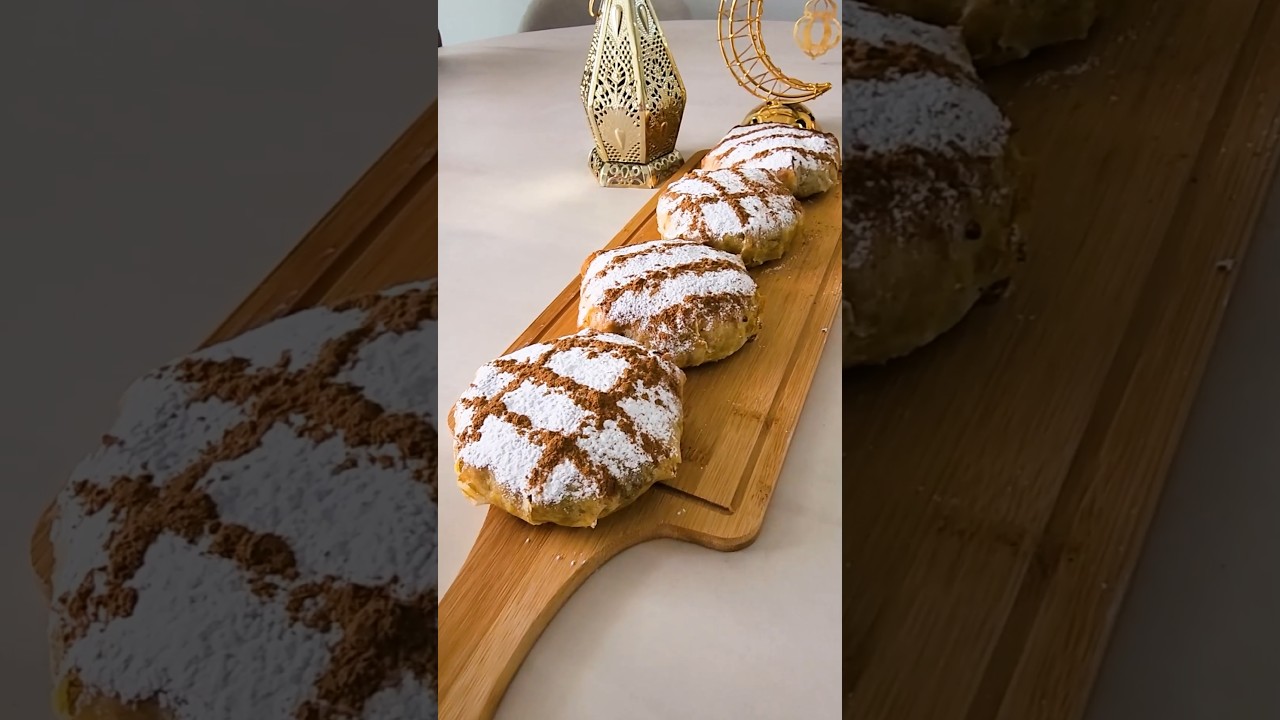Pastilla au Poulet بسطيلة بالدجاج