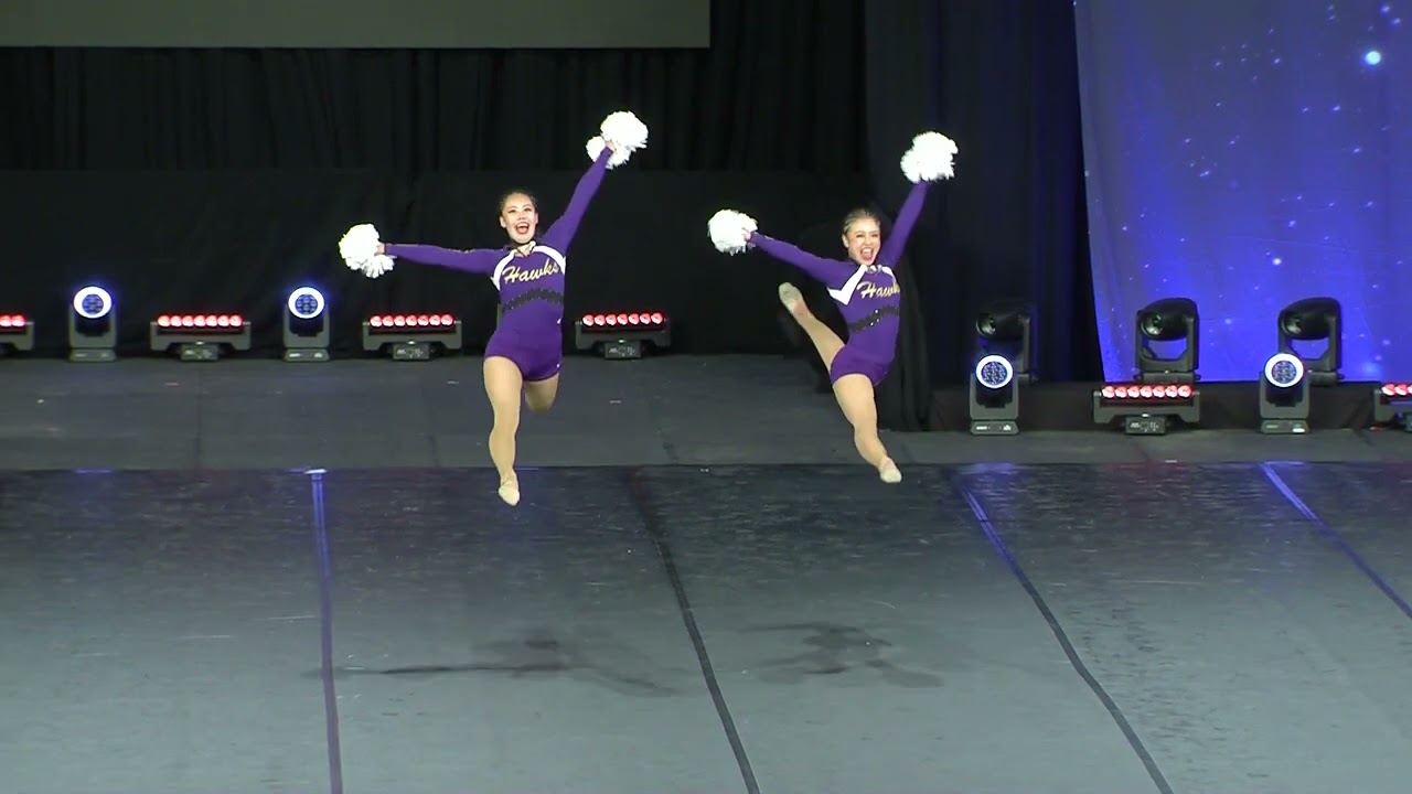 Japan - Golden Hawks [Pom Doubles]