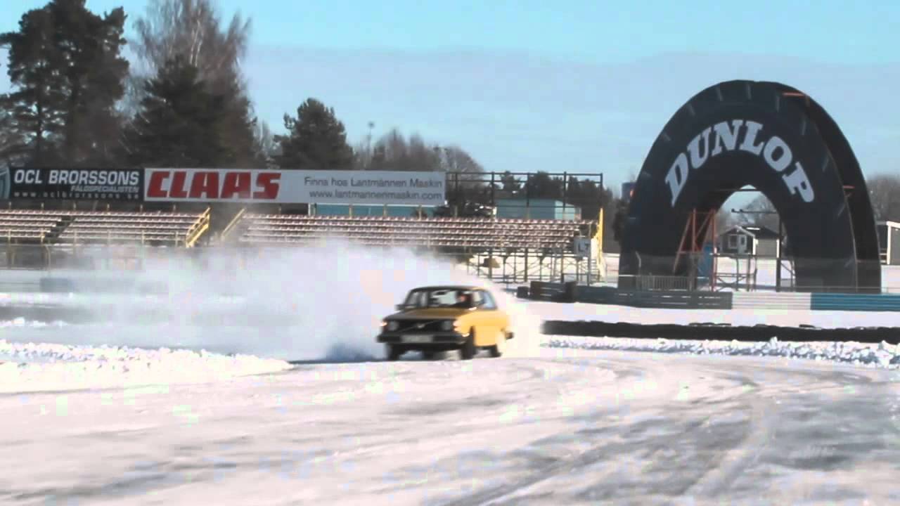 Volvo 242 M Power @ Mantorp Park 2011