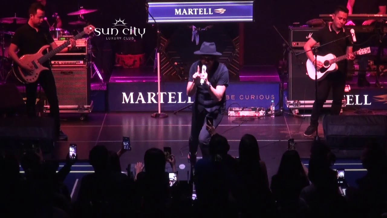 ANJI - DIA [Live] Martell Event at Sun City Jakarta