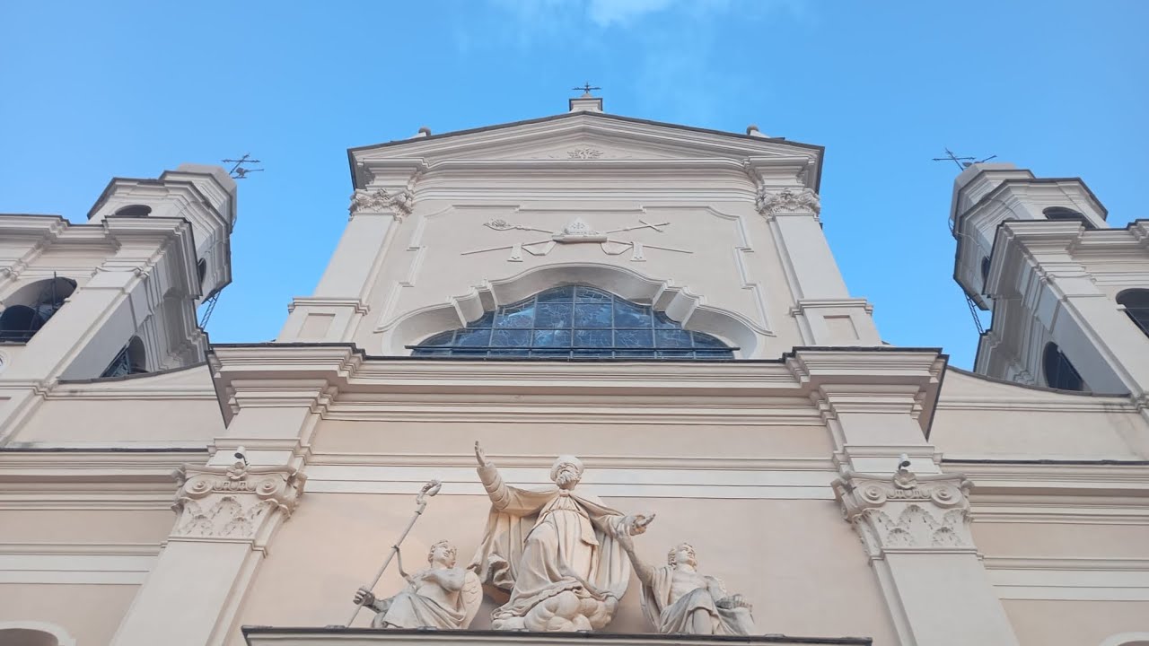 EPIFANIA: I due campanili della Basilica di Pietra Ligure (SV) 