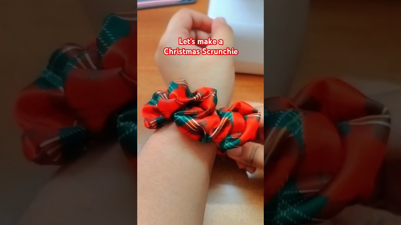Look who's here to buy a christmas scrunchie🫵🤭 #scrunchie #smallbusiness #handmade #fypシ゚ #shopsmall