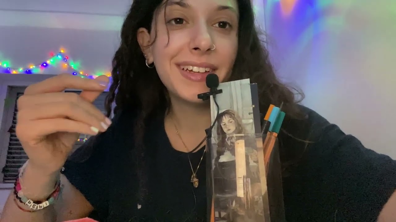 asmr chiacchiere; whispering, hands sounds, water sounds and tapping